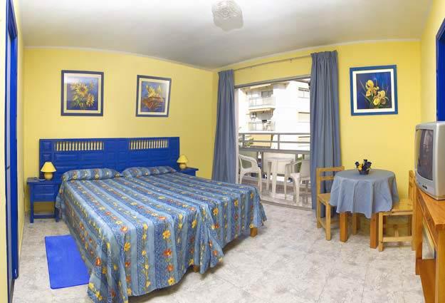 Vibra Calima Apartamentos - Adults Only San Antonio  Room photo